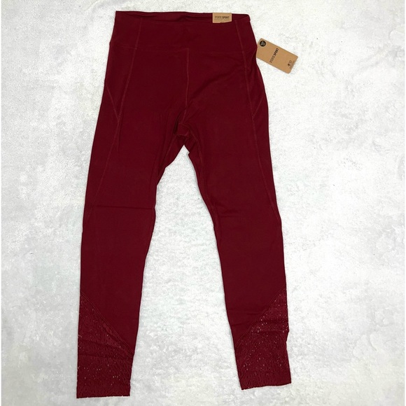 PINK VICTORIA SECRET sport red velvet colored leggings - Picture 3 of 4